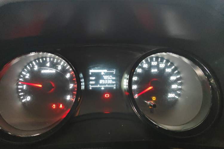Used Wuling Zhengcheng 2021 1.5T Manual Comfort Version Instrument Cluster