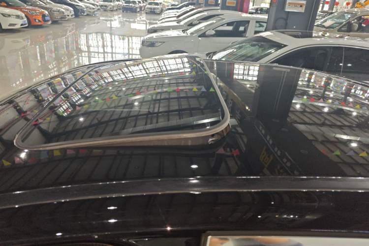 Used Mercedes-Benz E-Class 2019 E 260 L
