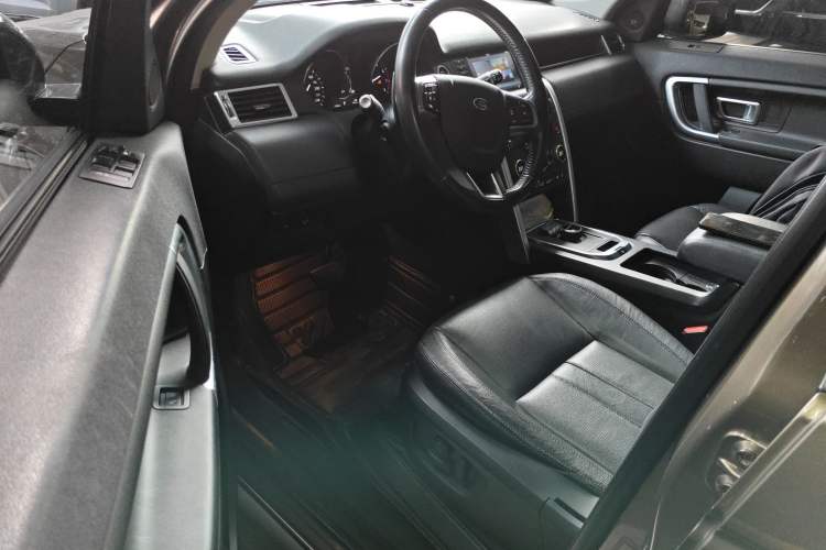 Used Land Rover Discovery Sport 2017 2.0T SE