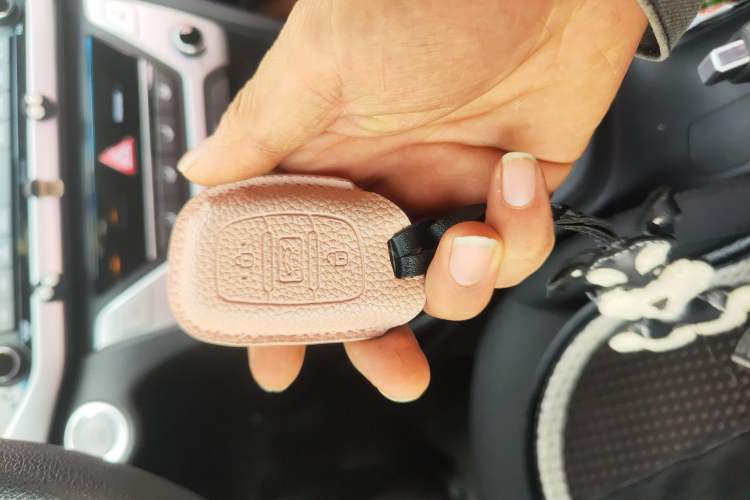 Used Hyundai Elantra (6th Generation / Lingdong) 2016 1.6L Automatic ZhiXuan – Elite Version
