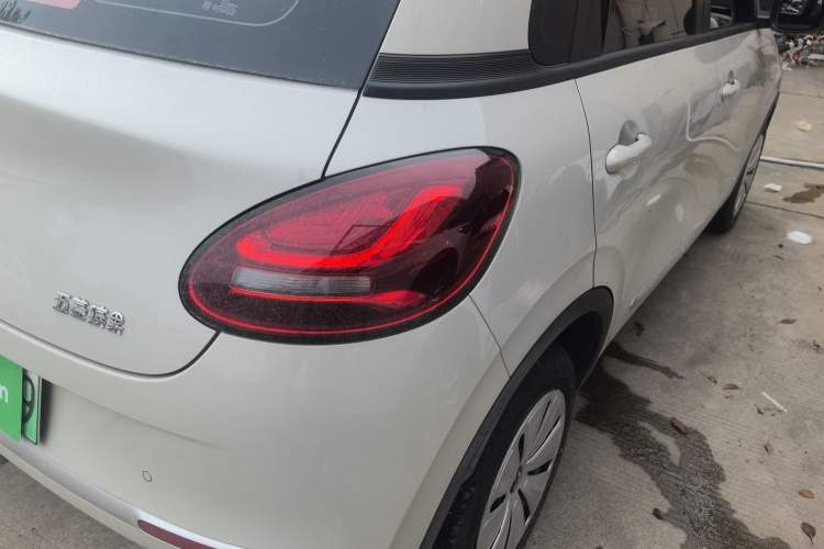 Used Wuling Bingo 2025 203km Light Edition Right Rear Taillight