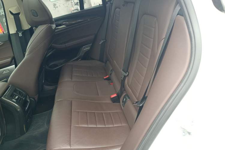 Used BMW X4 2021 xDrive 25i M Sport Package Left Rear Seat