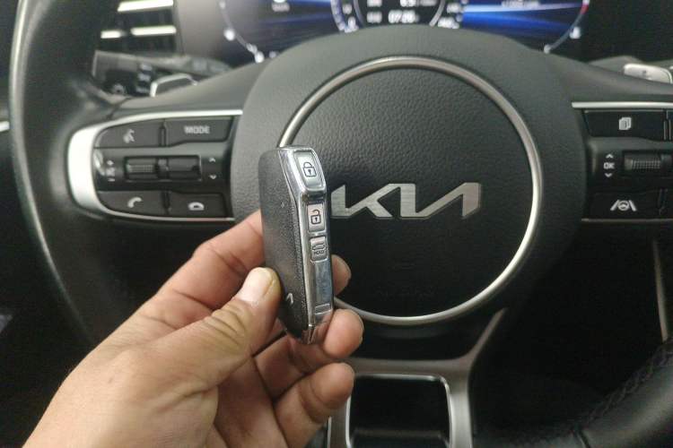 Used Kia K5 2021 270T CVVD Refreshed Edition
