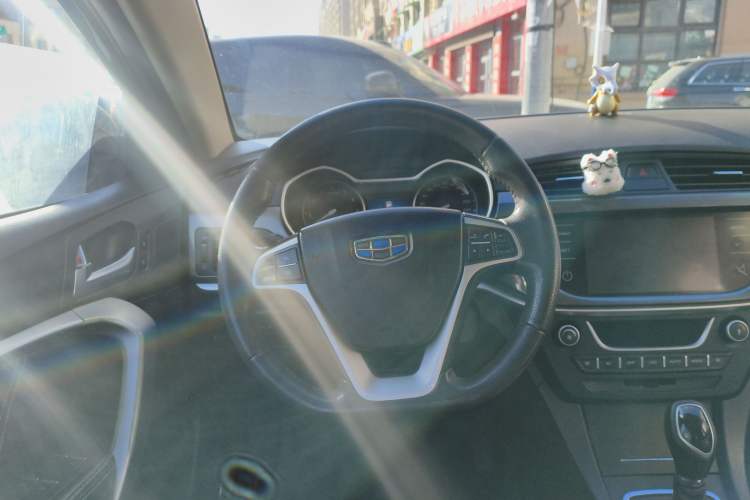 Used Geely Auto Emgrand 2017 Sedan Million Edition 1.5L CVT Upward Version
