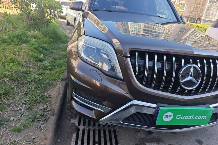 Used Mercedes-Benz GLK-Class 2015 GLK 260 4MATIC Fashion Edition Ultimate Version Exterior 6