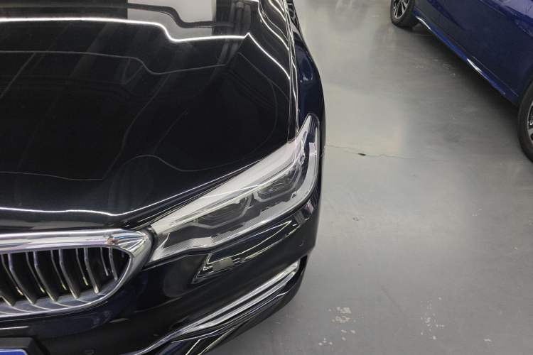 Used BMW 5 Series 2020 530Li xDrive Luxury Package Left Front Headlight