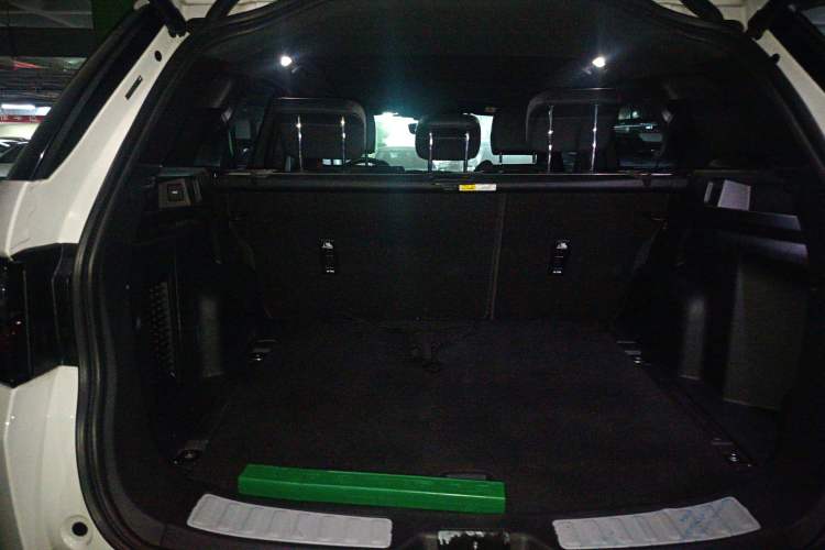 Used Land Rover Discovery Sport 2020 249 PS R-Dynamic Performance Edition