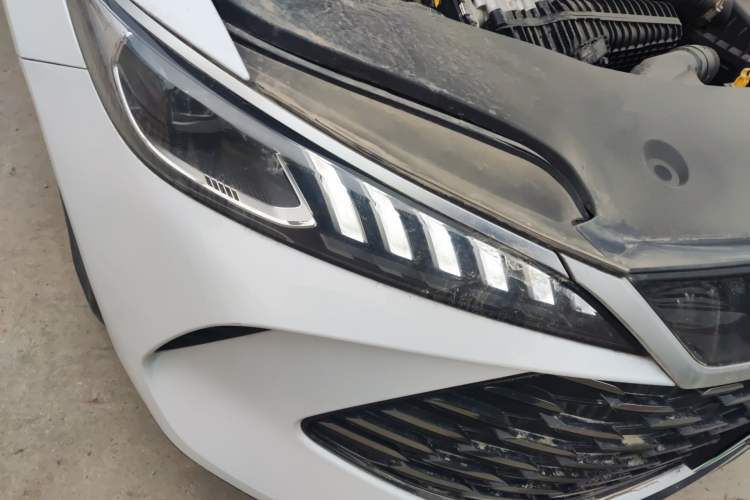 Used BYD Qin PLUS 2025 DM-i Smart Drive 55KM Leading Model
