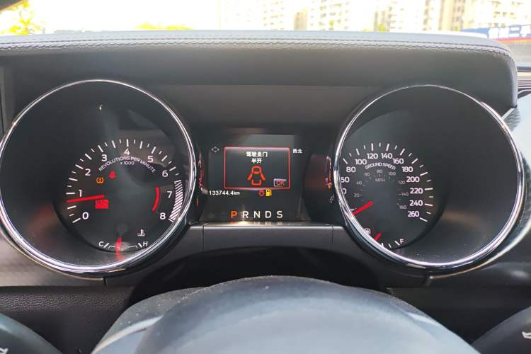 Used Ford Mustang 2015 2.3T Automatic U.S.-Spec Version
