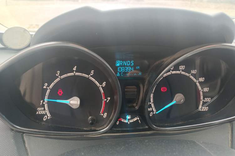 Used Ford Fiesta 2013 Sedan 1.5L Automatic Fashion Edition
