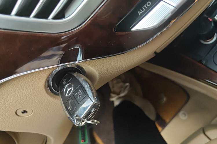 Used Mercedes-Benz S-Class 2011 S 350 L CGI