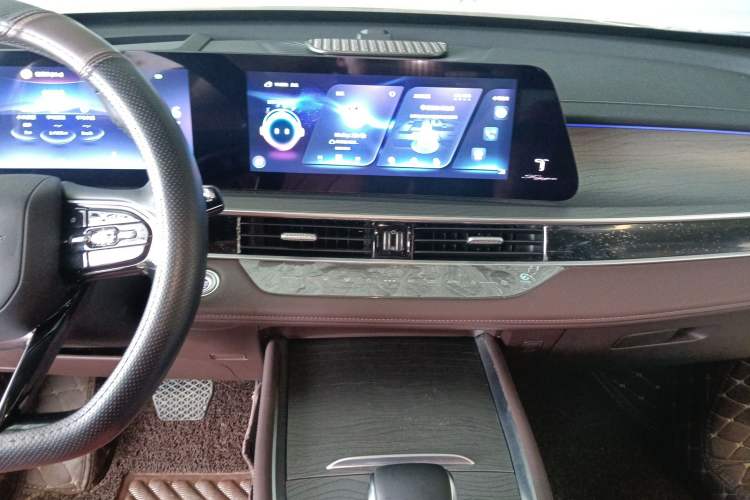 Used Chery Tiggo 8 PRO 2022 290T Two-Wheel Drive Haohan Edition 5 Seats Audio And AC Panel