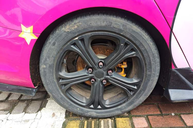 Used MG 6 2017 20T Automatic Luxury Smart Connect Version China V Standard Right Rear Wheel Hub