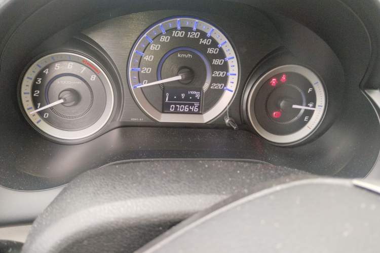 Used Honda City Classic 2012 1.5L manual Elite Edition
