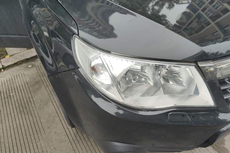 Used Subaru Forester 2012 Classic 2.5XS Automatic Sport Edition Right Front Headlight