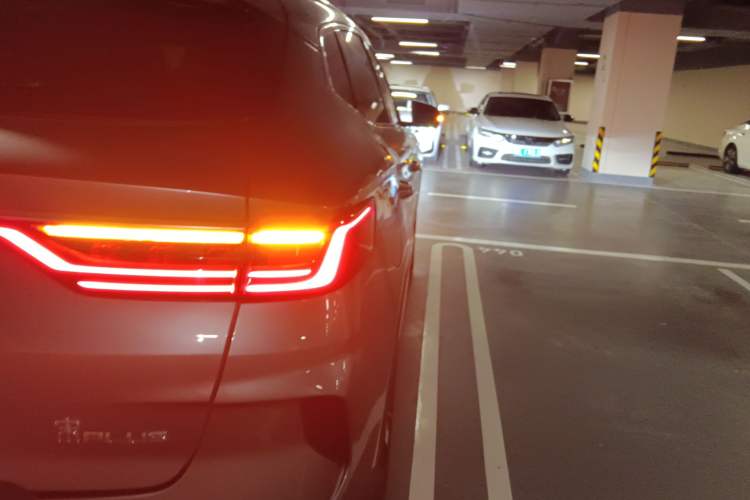 Used BYD Song PLUS New Energy 2021 DM-i 110KM Flagship Model
