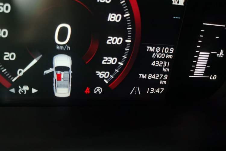 Used Volvo S90 2017 T5 Zhiyuan Edition