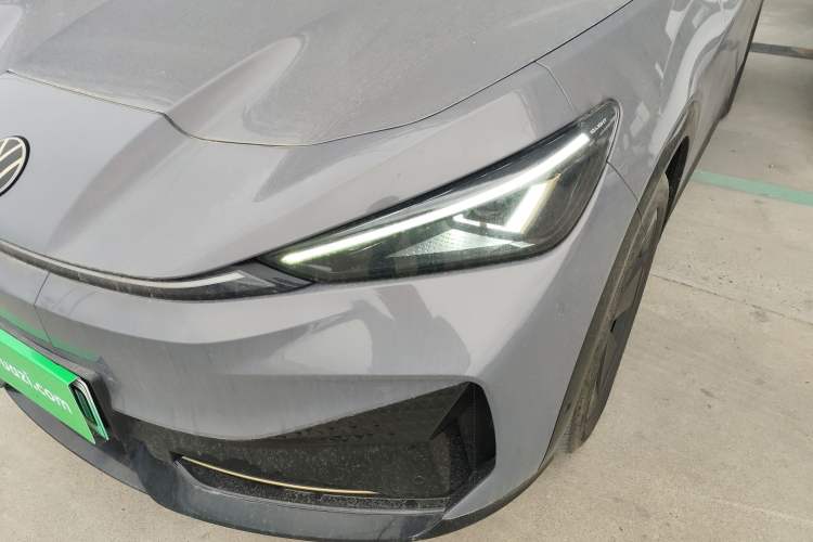 Used Volkswagen ID.UNYX 2024 Pro Long-Range Version
