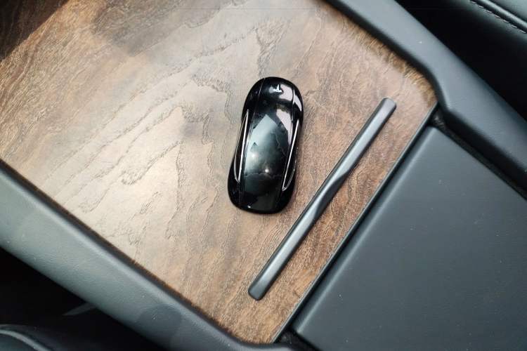 Used Tesla Model X 2019 Long-Range Version
