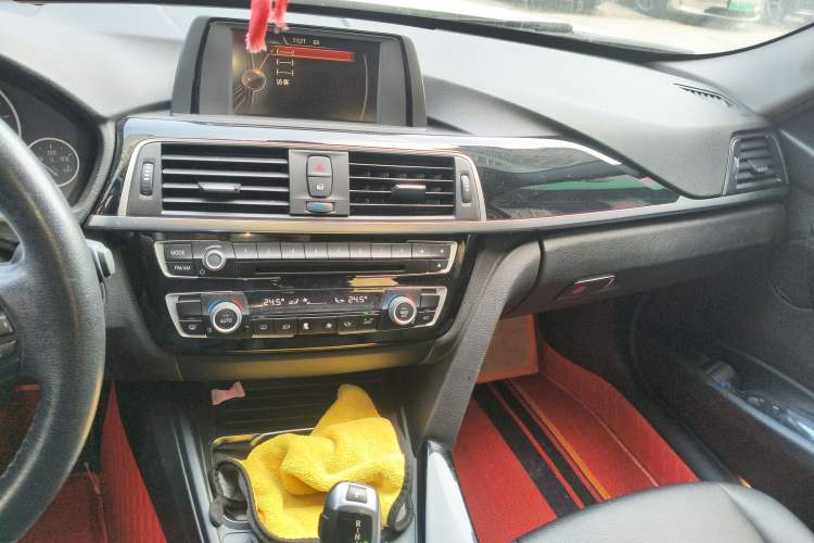 Used BMW 3 Series 2017 320Li Fashion Model