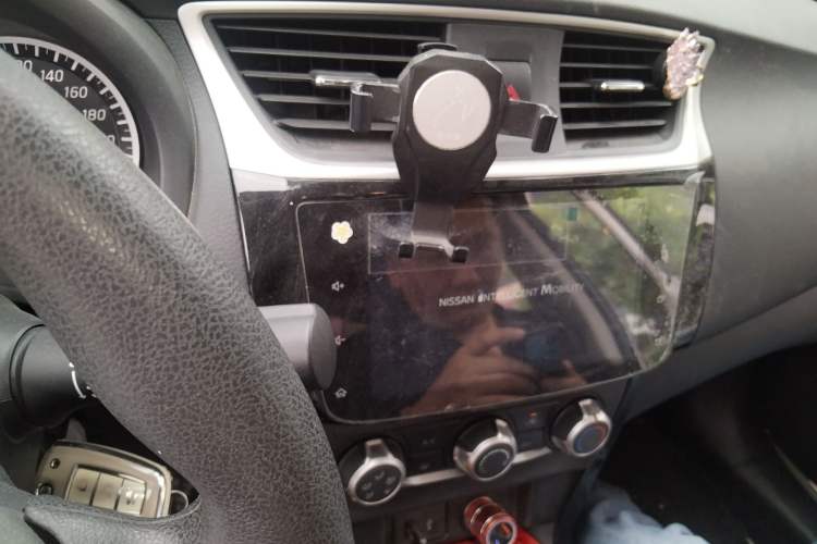 Used Nissan Sylphy 2024 Classic 1.6XL CVT Luxury Edition Audio And AC Panel