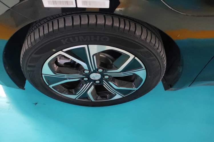 Used Hongqi E-QM5 2024 450km Range Commuter Version