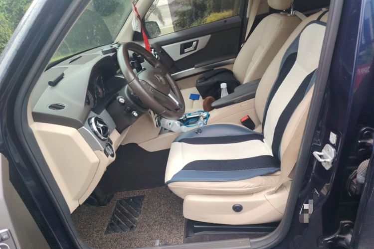 Used Mercedes-Benz GLK-Class 2014 GLK 260 4MATIC Dynamic Model Left Front Seat