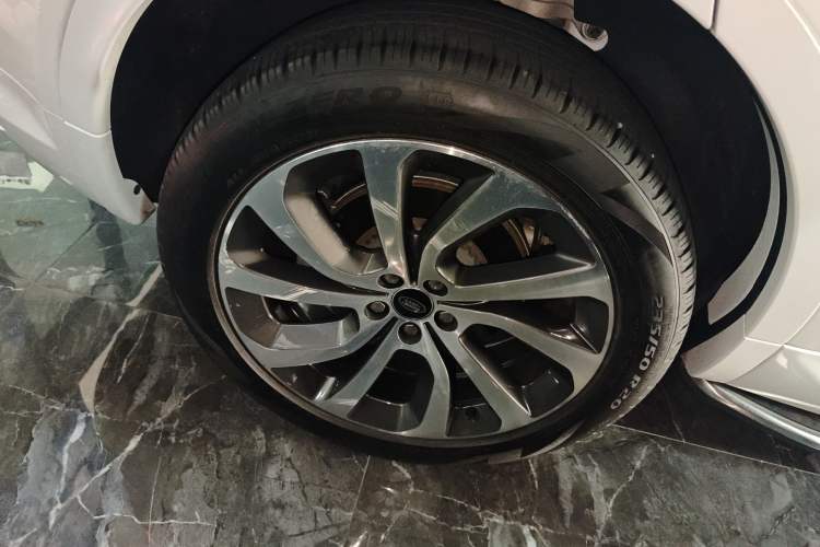 Used Land Rover Discovery Sport 2022 249 PS R-Dynamic HSE Luxury Custom Edition 7 Seats Exterior 5