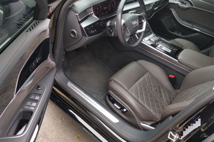 Used Audi A8 2024 A8L 50 TFSI quattro Prestige Edition
