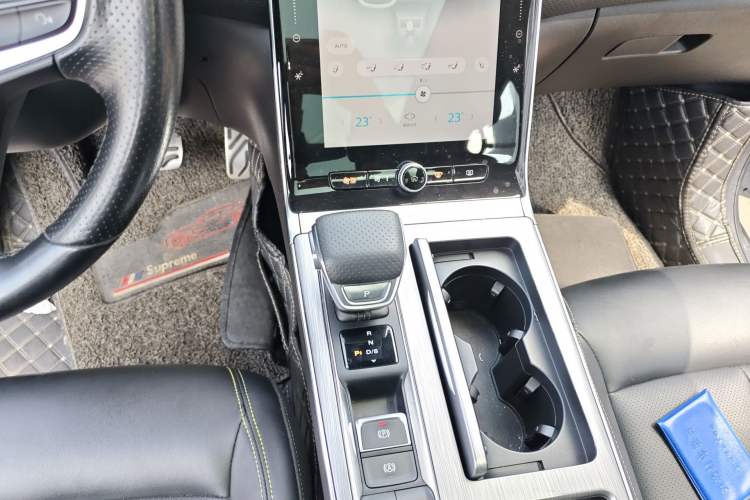 Used Roewe RX5 2020 PLUS 300TGI Automatic Ali National Style Ronglin Edition Gear Lever