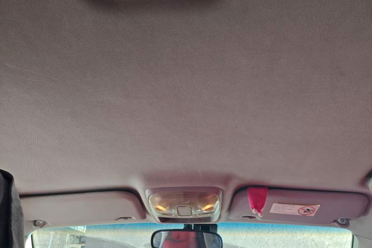 Used Haval H5 Classic 2010 European-style 2.0L Two-Wheel-Drive Luxury Model
