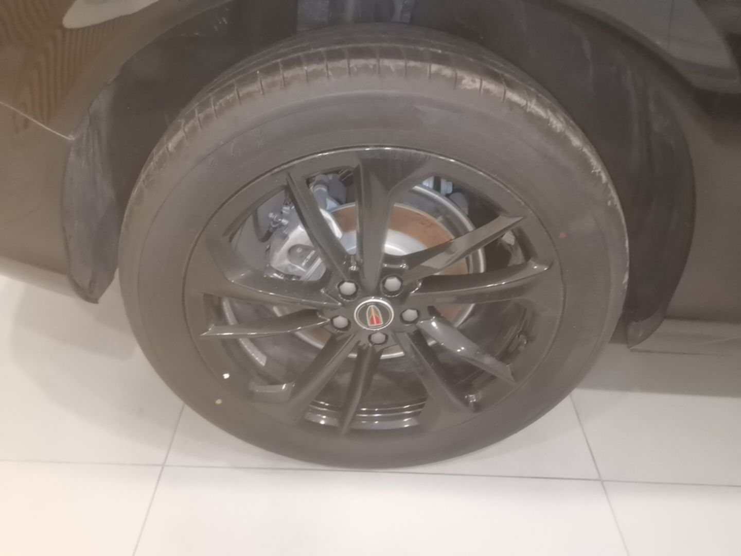 Hongqi HS3 PHEV 2025 Model 125km Jingwei PLUS 2 Millionth Anniversary Edition — снимка 11
