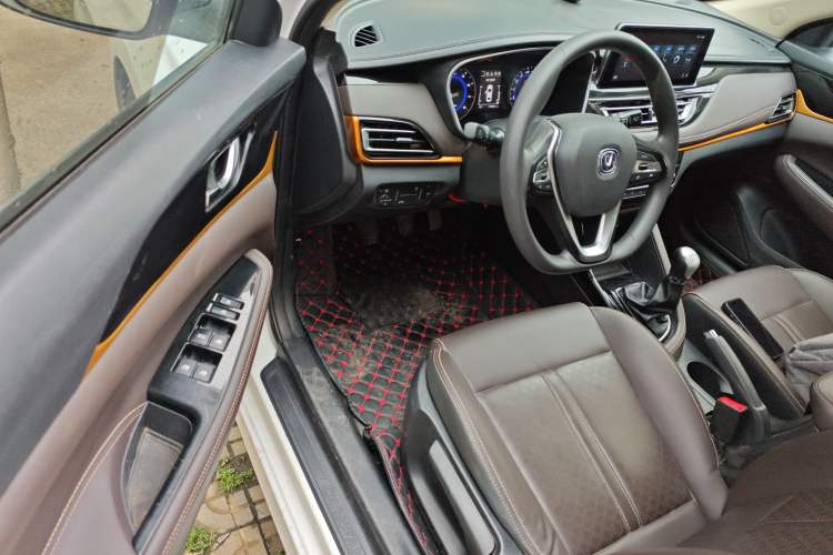 Used CHANGAN Eado DT 2018 1.6L Manual Smart Enjoyment Model
