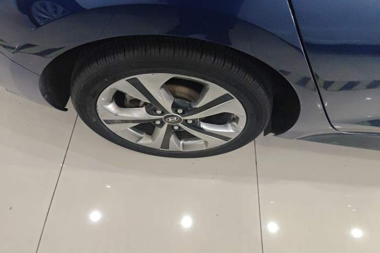 Used Hyundai Lafesta 2019 280TGDi Sport Edition China VI Right Rear Wheel Hub