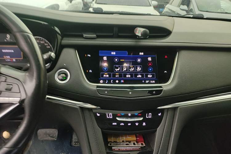 Used Cadillac XT6 2021 28T Six-Seater Four-Wheel-Drive Fashion Edition