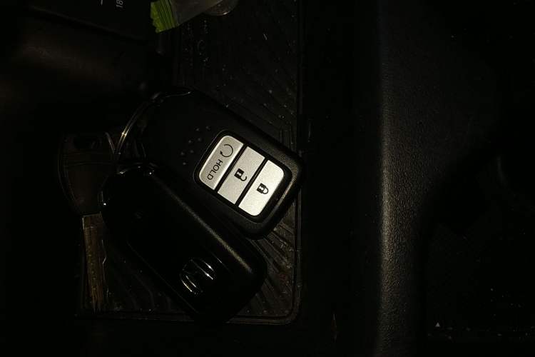 Used Honda CR-V 2019 Brilliant Edition Plus 240TURBO CVT Two-Wheel Drive Fashion Version China VI Emission Standard Vehicle Key