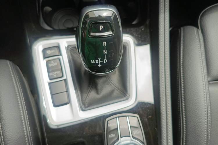 Used BMW 1 Series 2021 Restyled 125i M Sport Night Edition Gear Lever