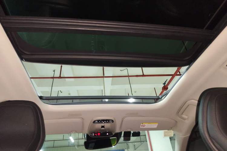 Used Volvo XC60 2019 T5 4x4 Smart Edition China V Standard Headliner