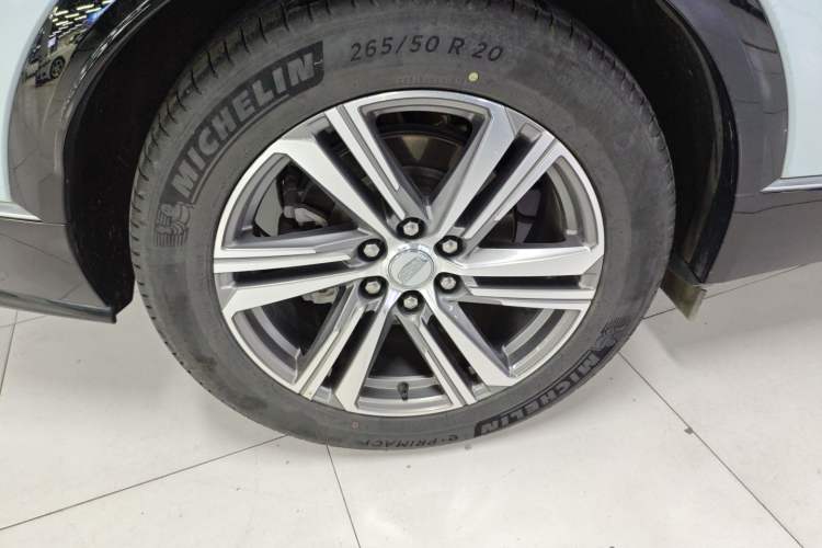 Used Cadillac LYRIQ 2022 Rear-Drive Long-Range Luxury Edition Exterior 5