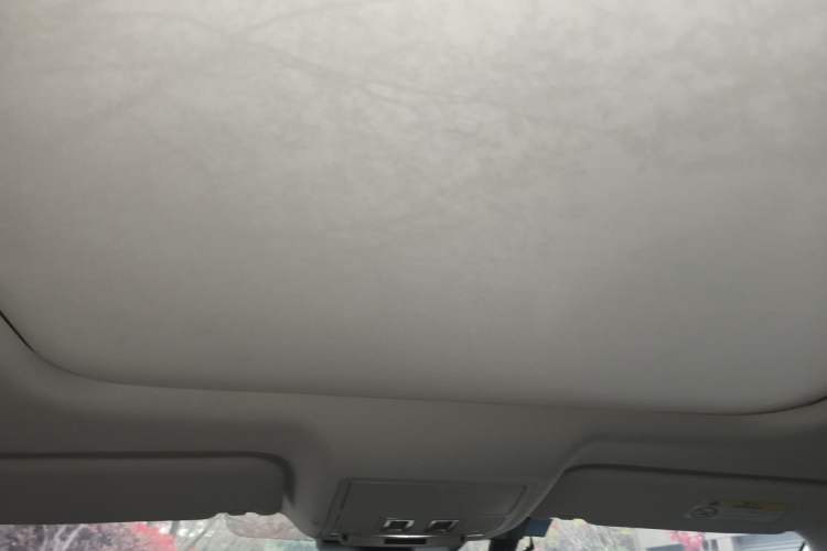 Used Jaguar F-PACE 2016 2.0T Two-Wheel-Drive R-Sport Sport Edition Headliner