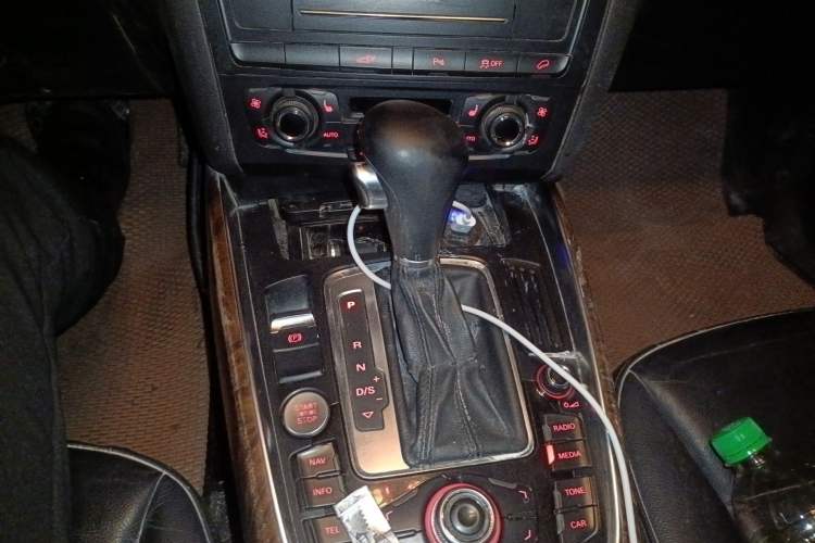 Used Audi Q5 2013 40 TFSI hybrid
