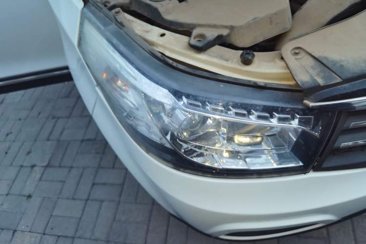 Used HYOSOW S2 2015 1.5L Manual Luxury Edition China IV