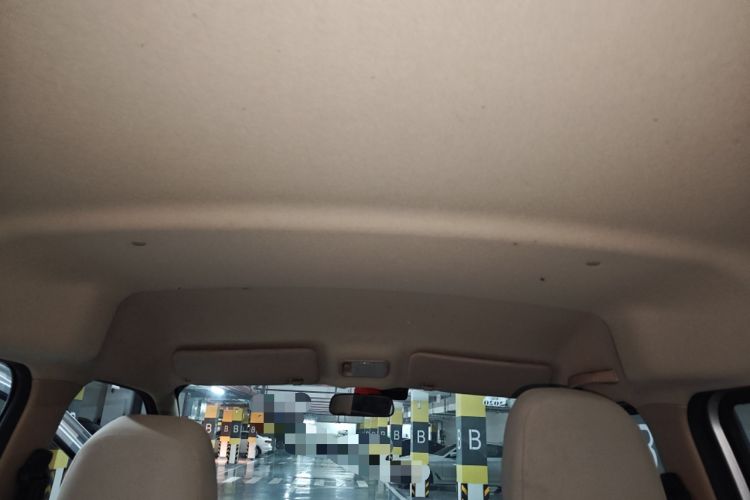 Used Wuling Rongguang 2015 1.2L S Base Model CNG
