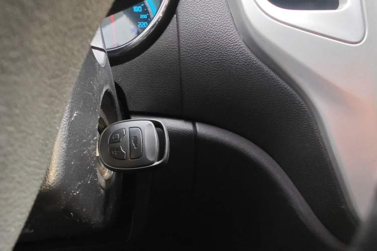 Used Changan CS35 2015 1.6L Manual Luxury Model China V Standard