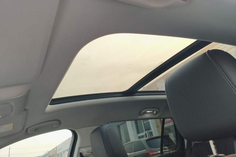 Used Buick Envision 2024 Encore Plus 28T Two-Wheel Drive Luxury Edition