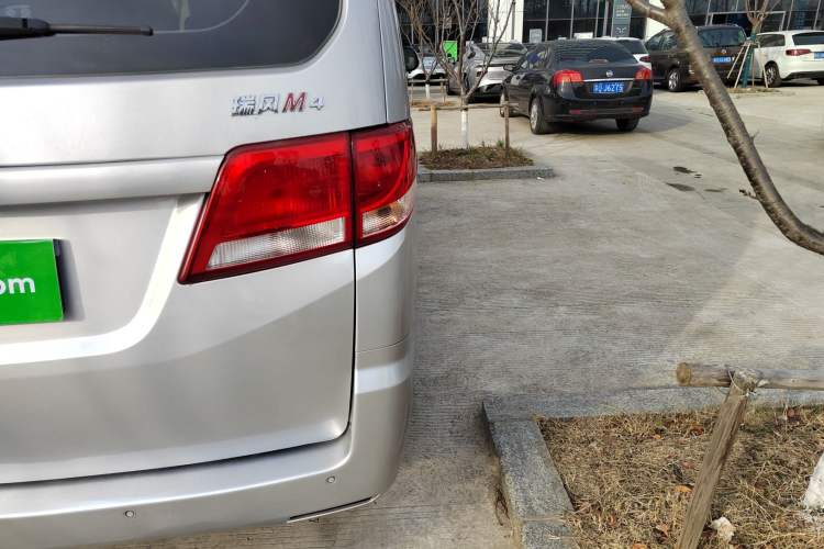 Used JAC Refine M4 2019 Business & Travel Series 2.0L Manual Comfort Model China VI
