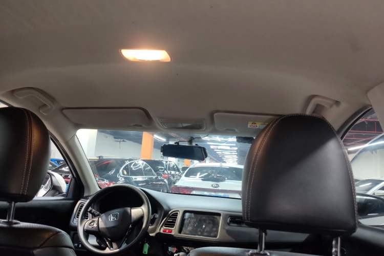 Used Honda Vezel 2015 1.5L CVT two-wheel drive Comfort trim Headliner