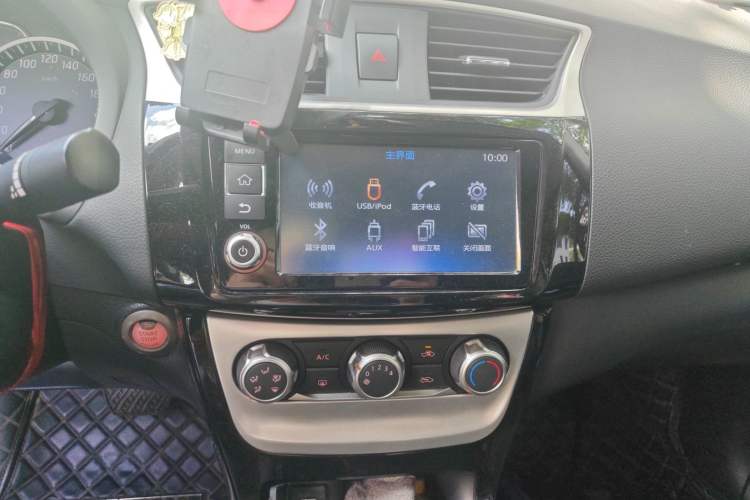 Used Nissan Sylphy 2016 1.6XV CVT Smart Enjoyment Version Audio And AC Panel