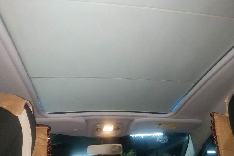 Used Peugeot 2008 2014 1.6L Automatic Fashion Edition Headliner