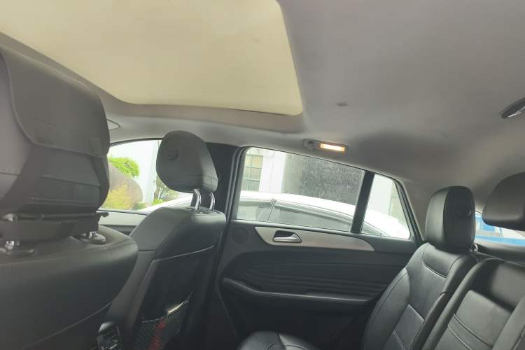 Used Mercedes-Benz GLE Coupe 2017 GLE 320 4MATIC Coupe SUV Headliner